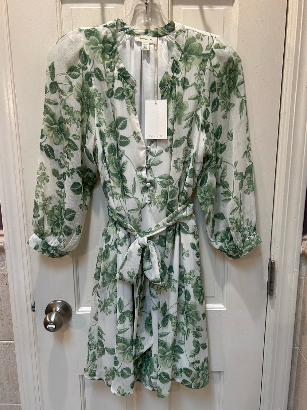 NWT- Tamara H. Green Floral Tie-Waist Dress- Size XS